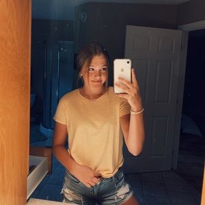 Meet your Posher, Isabelle